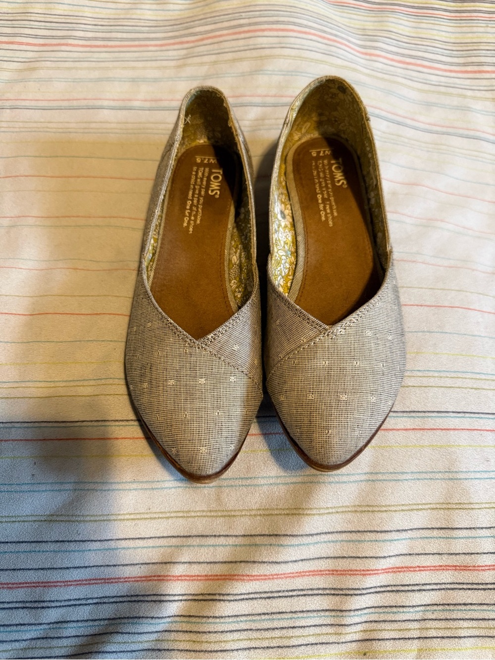 Toms Linen-Textured Slip-On Flats in Light Gold